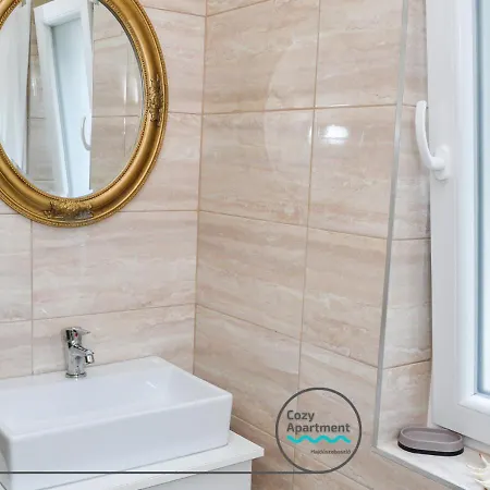Cozy Апартаменты *
